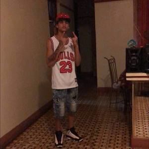 Meet your Posher, Luis